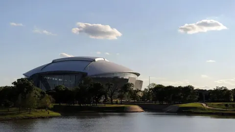 吴前抢断精准，刘泽一扣篮连中得分